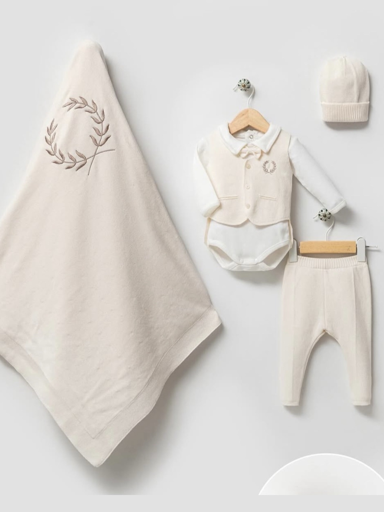 Royal Threads – תמונה 2