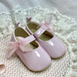 בובה ורודה בשילוב סטן